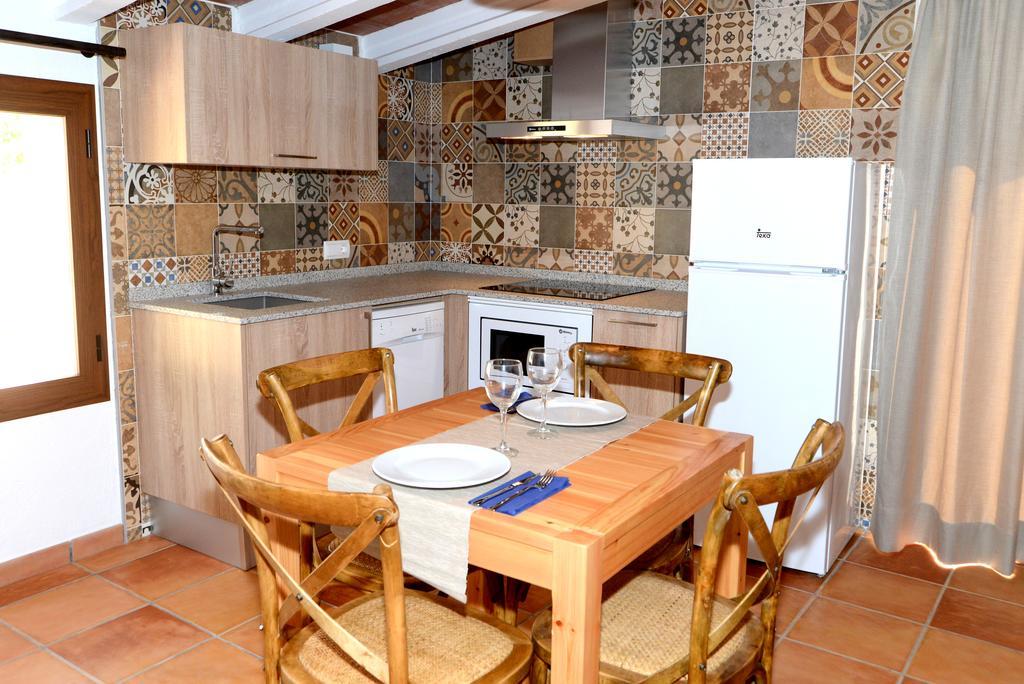 Can Porreti Agroturisme Thị trấn Thị trấn Lloret de Vistalegre Ngoại thất bức ảnh