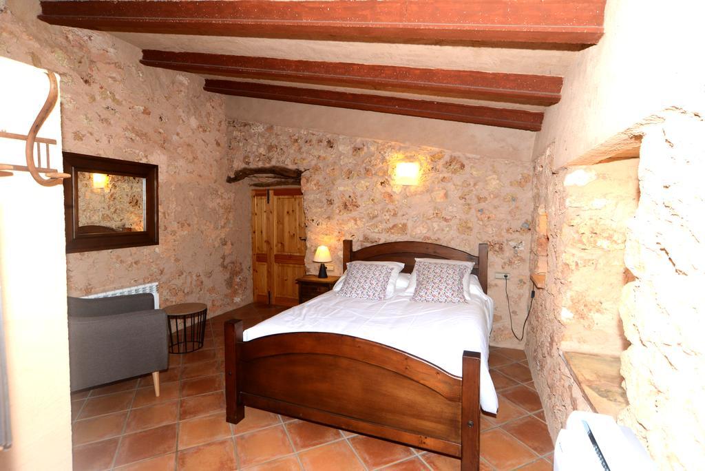 Can Porreti Agroturisme Thị trấn Thị trấn Lloret de Vistalegre Ngoại thất bức ảnh