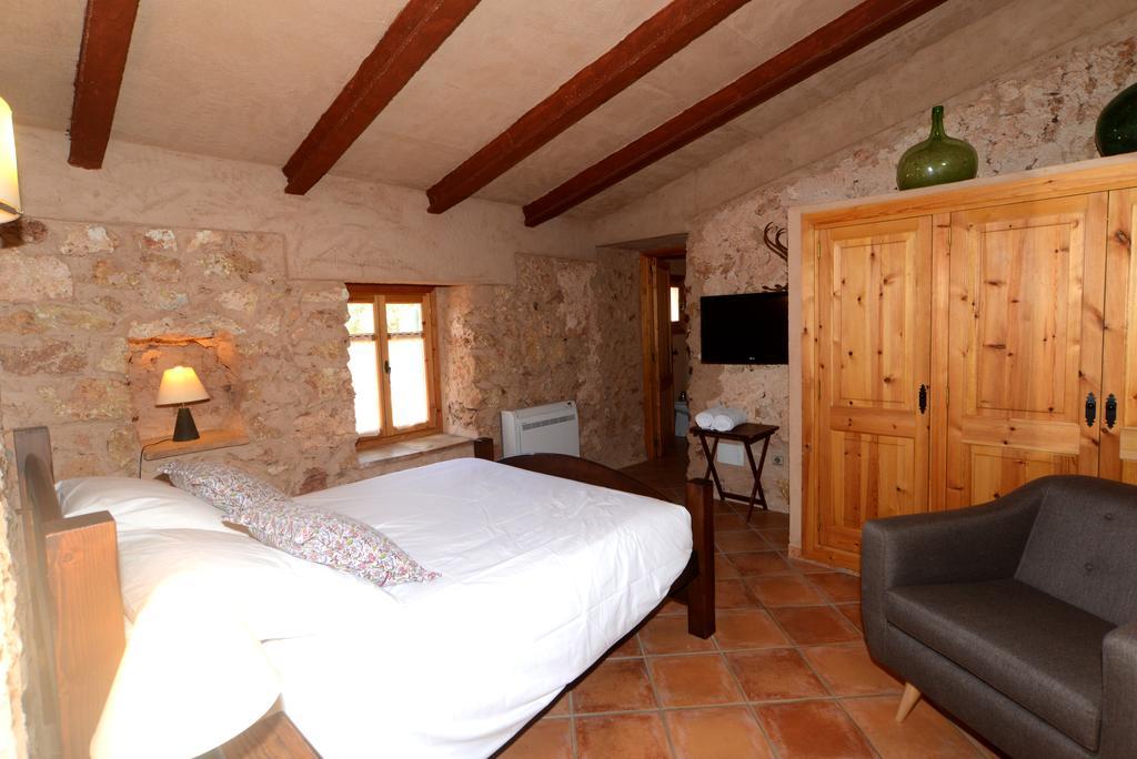 Can Porreti Agroturisme Thị trấn Thị trấn Lloret de Vistalegre Ngoại thất bức ảnh