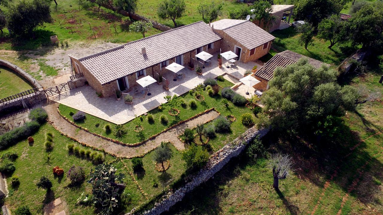 Can Porreti Agroturisme Thị trấn Thị trấn Lloret de Vistalegre Ngoại thất bức ảnh